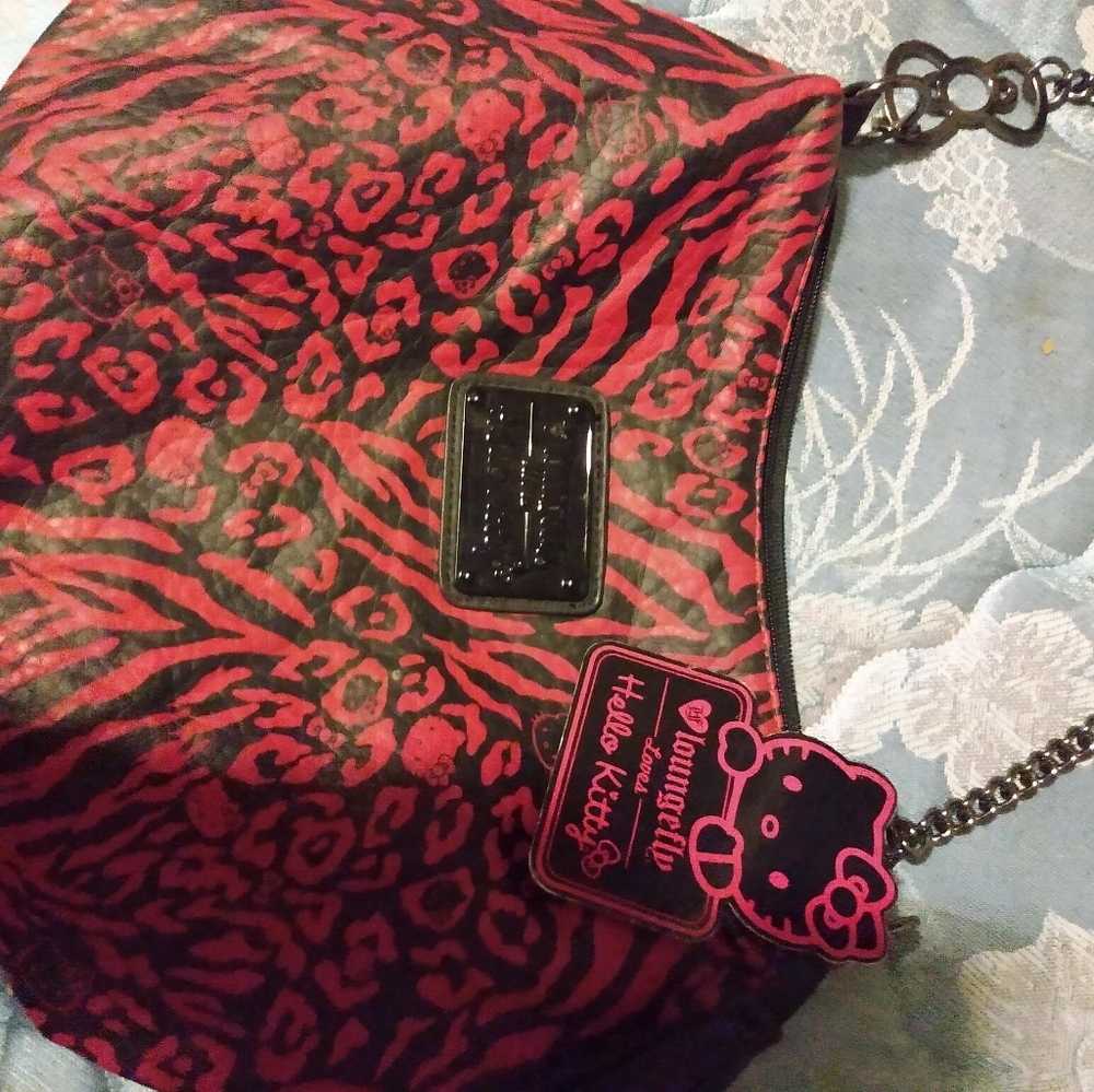 Hello Kitty purse